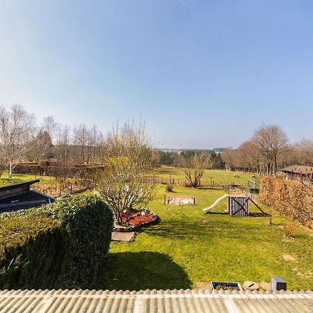 Comfortable apartment in Monschau-Höfen with private garden Alzen Exterior foto