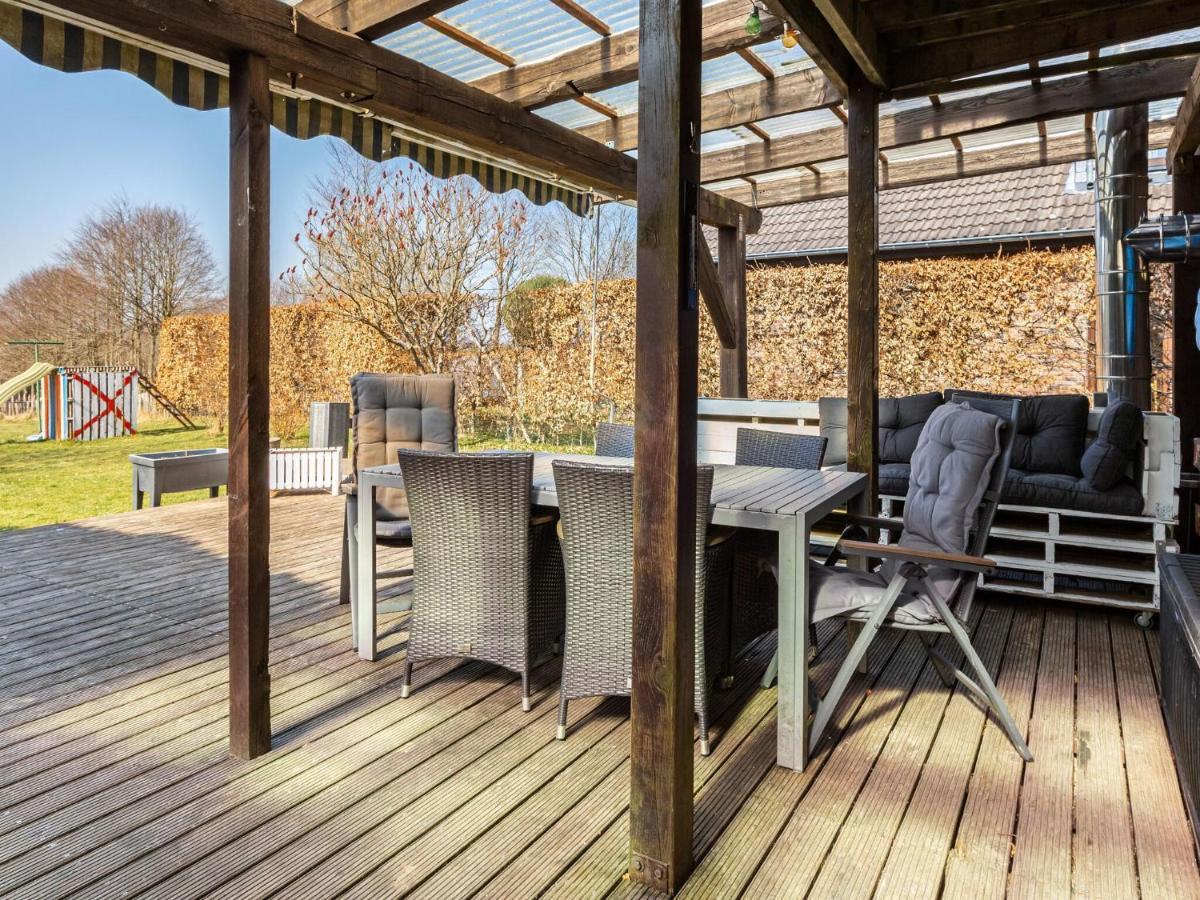 Comfortable apartment in Monschau-Höfen with private garden Alzen Exterior foto