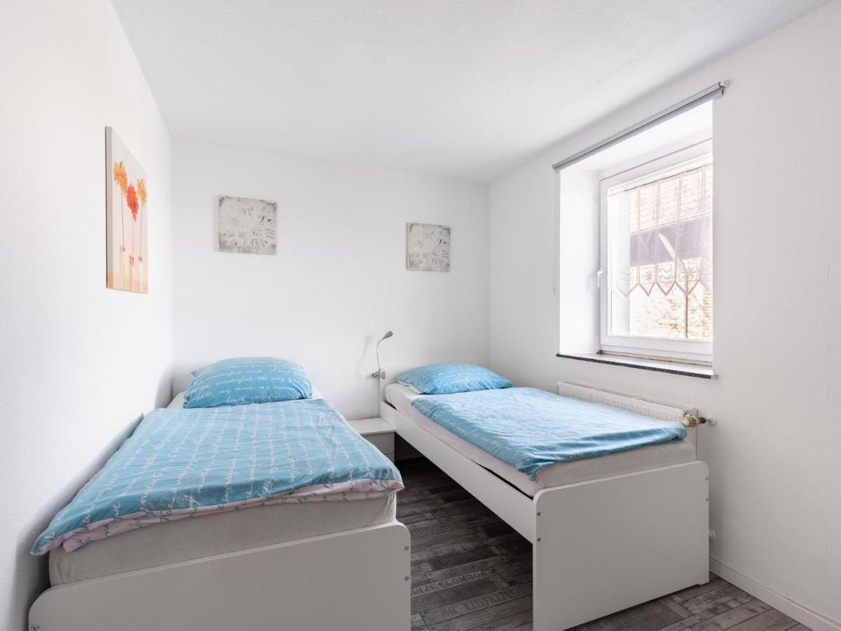 Comfortable apartment in Monschau-Höfen with private garden Alzen Exterior foto