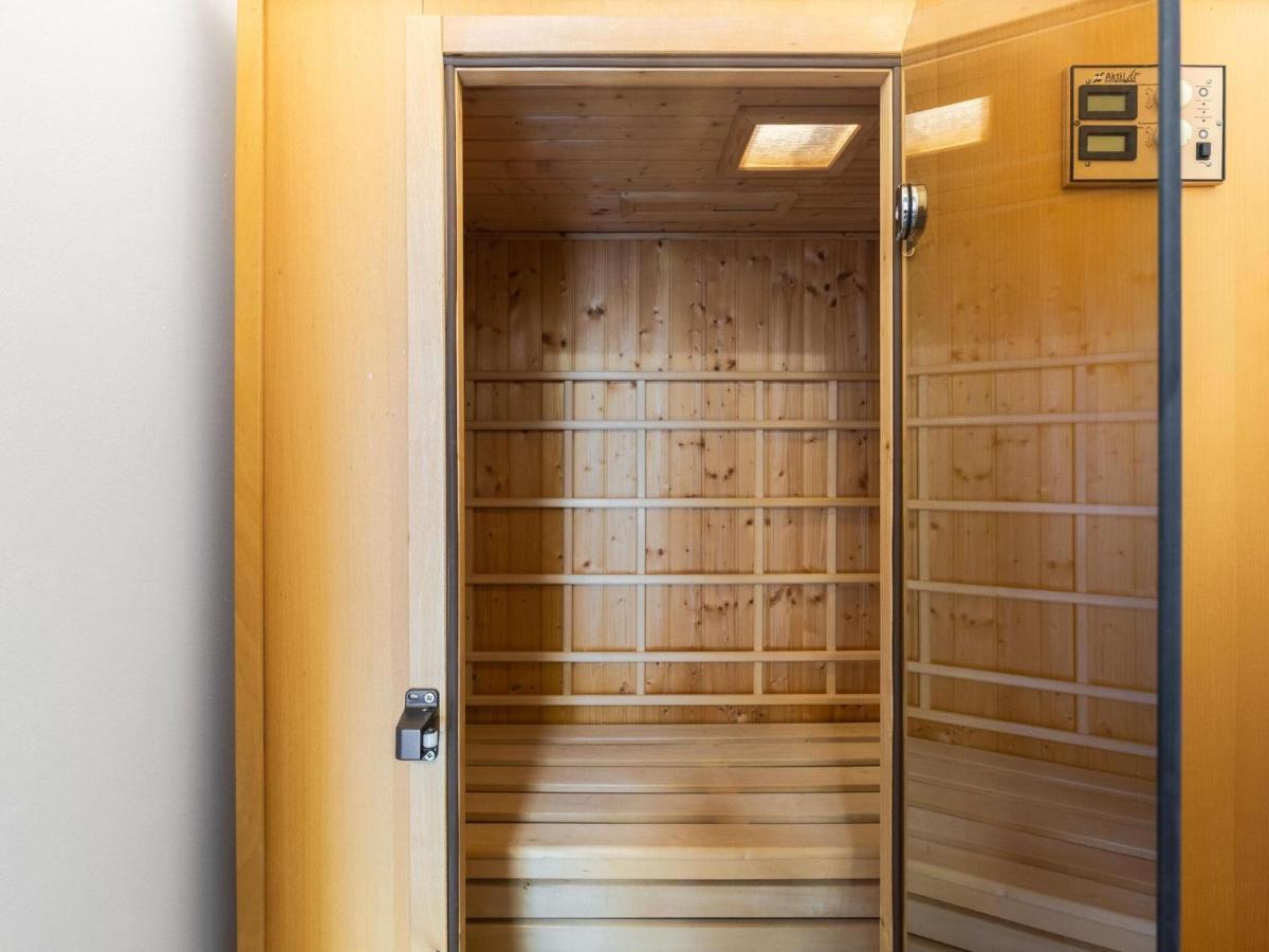Comfortable apartment in Monschau-Höfen with private garden Alzen Exterior foto
