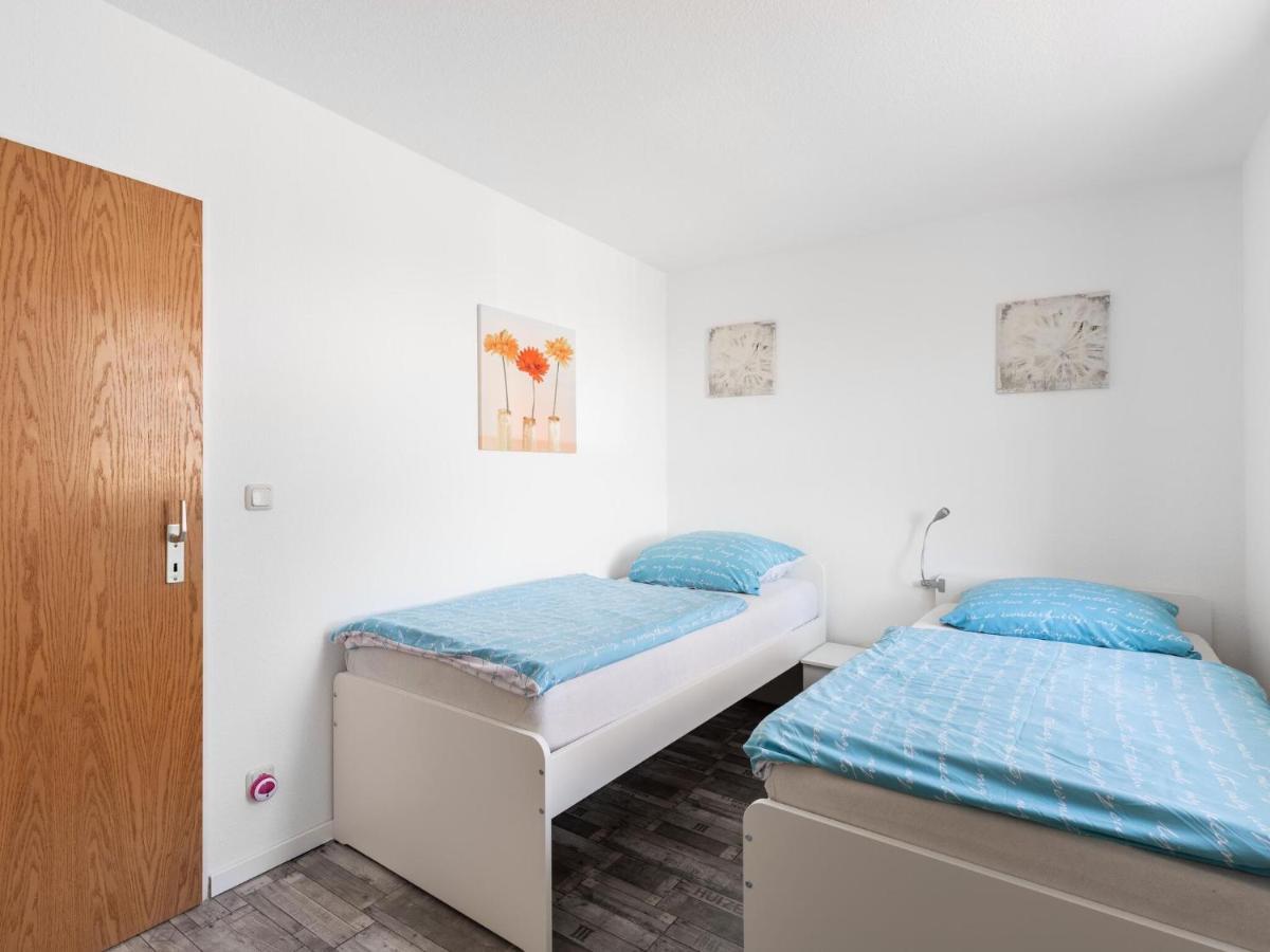 Comfortable apartment in Monschau-Höfen with private garden Alzen Exterior foto
